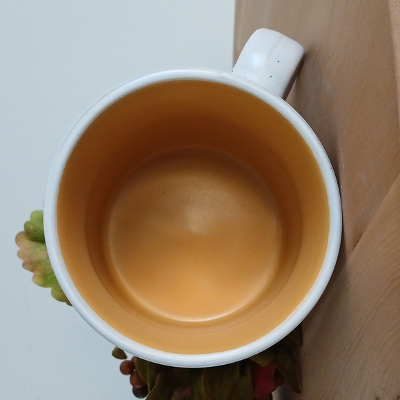 BEE HUMBLE AND KIND Embossed Bears Bees Mug 16 oz - Picture 6 of 8